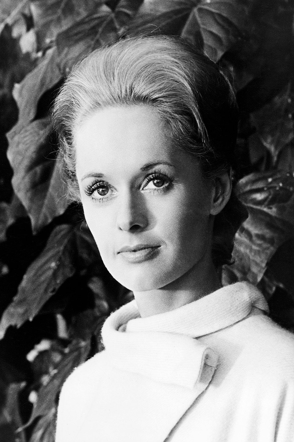 Happy 92nd birthday Tippi Hedren. 1 of my favourite actresses. I love her in The Birds     