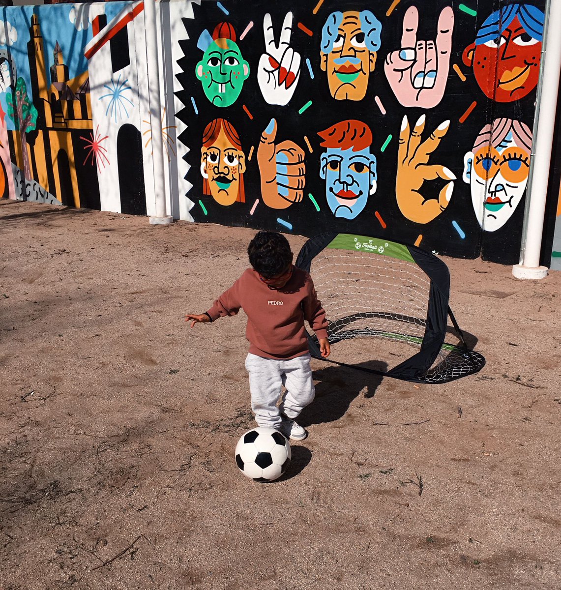 ¿Y si la liamos gorda, <a href="/JPAmantini/">juan pablo amantini</a>?

¿Y si conseguimos el Australian Cobberdog terapéutico 🐕‍🦺 para Pedrito y le damos visibilidad al síndrome de Coffin Siris que padece?

¿Nos ayudas a montar el Partido Benéfico #ChampionsForPedrito⚽?

¿Cómo nos puedes ayudar?

DM📩