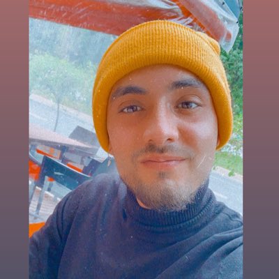 adrilora10's tweet photo. #NuevaFotoDePerfil https://t.co/afJcAjcTaA