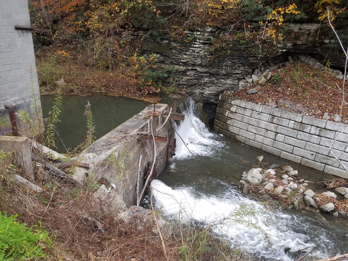 Virginia_Energy's tweet photo. #VirginiaEnergy Abandoned Mine Land project will remove structures from historic coal mining in Russell County, Virginia. Read more: https://t.co/m0Vx1RIB9P
@OSMRE #AbandonedMineLand #ourworksnotdone #minedlandreclamation https://t.co/MnBzVfQcdi