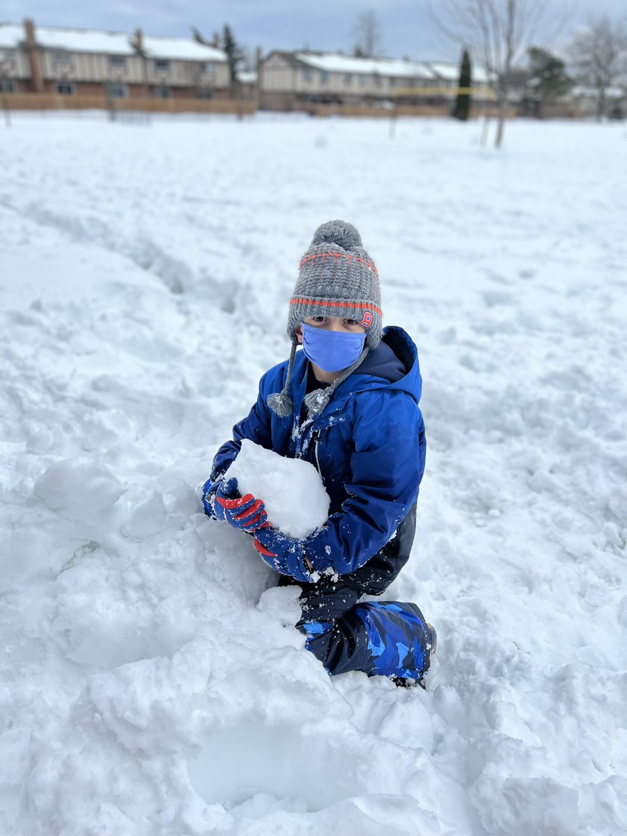 EIMWinstanley's tweet photo. We are back!! What’s better than being back at school? Being back at school after a huge snow and playing with your friends! #CohortsAreCool #HappyToBeBack #CanadianSnow @EIMJaguars https://t.co/uHkhvrqAb3