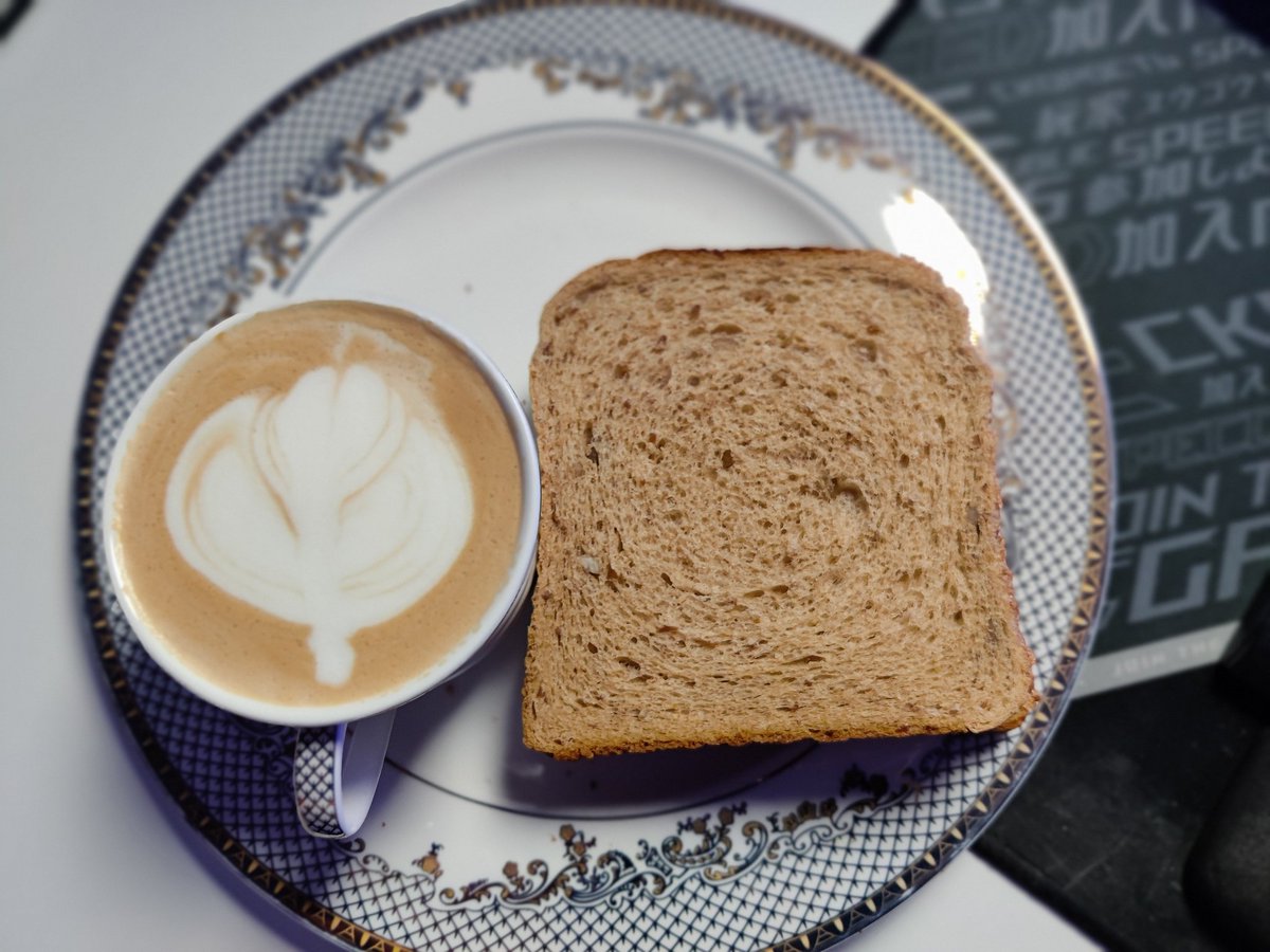 codewith_ahsan's tweet image. Late Night / Early Morning snack to get refueled for the talk!!!! Looking forward to it!
#angular #codewithahsan #typescript #webdev #CoffeeTime