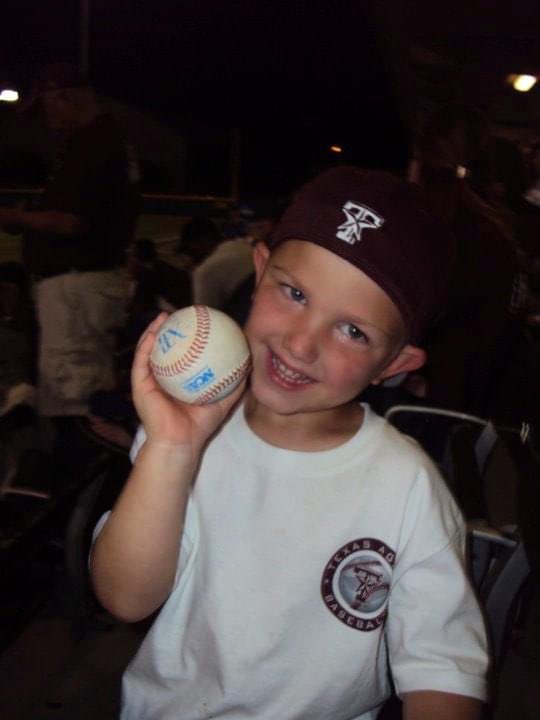 RylanHill_24's tweet photo. It’s such an honor and truly a blessing to announce that I will be furthering my academic and athletic career at Texas A&amp;M. I wouldn’t be where I am today without the help of many coaches, friends, and most importantly family. I can’t wait to see what the future holds. Gig’em! 👍🏼 https://t.co/O3tZmtFyyh