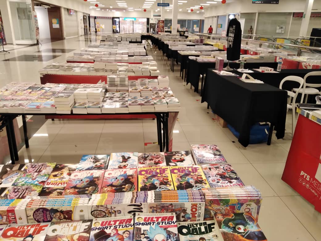 [SECARA LANGSUNG]

PESTA BUKU DAN KOMIK SEREMBAN HARI PERTAMA TELAH DIADAKAN.