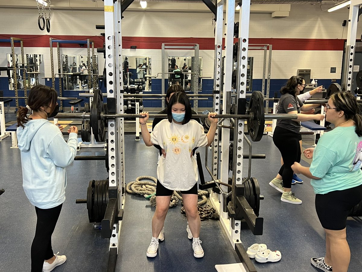 Continuing to see results from all the hard work we put in week after week. Many of my students achieved new PRs while maxing out on squats and bench press. So proud of all of you!!! 

<a href="/Americas_HS/">Nancy Torres</a>  
#BlazerNation  #FitSquad