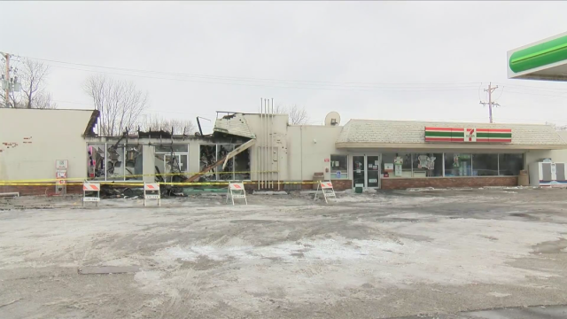 "I hope that they rebuild and they get something to build and make it even better than what it already was," said Brian Deporter, a resident who witnessed the aftermath of a fire that happened Saturday night at a laundromat and 7-Eleven convenience store in Colona. #Illinois