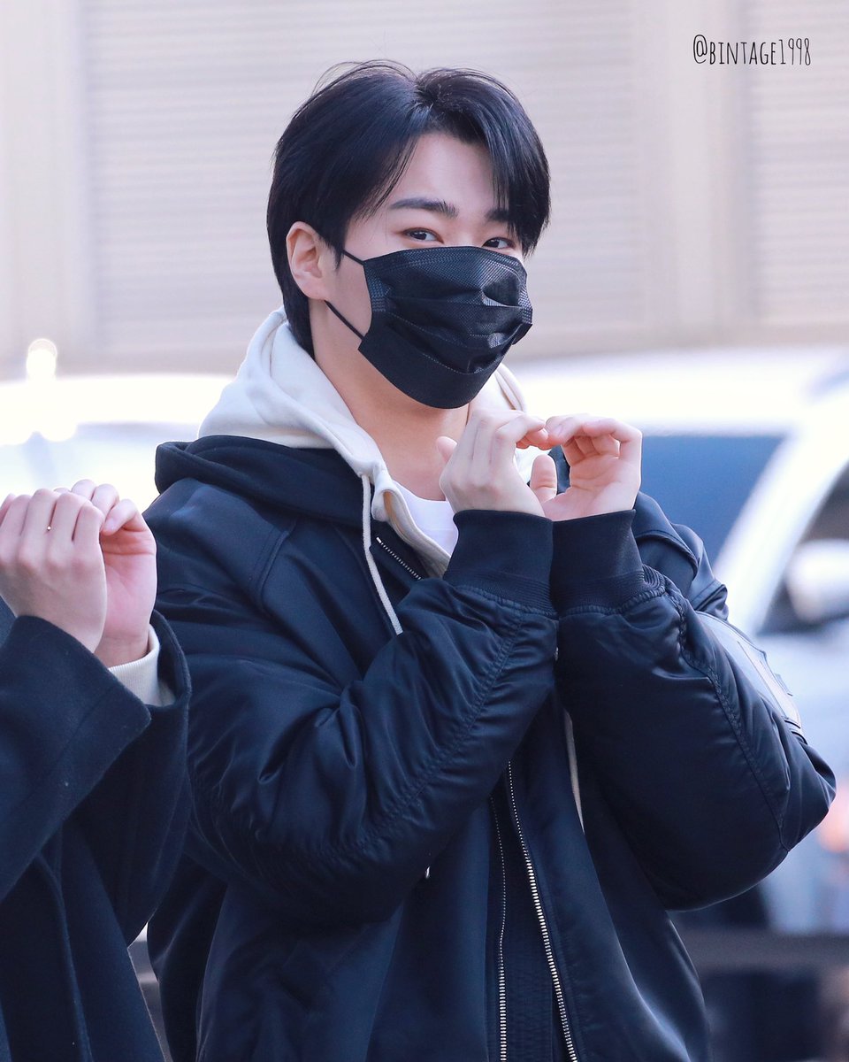 빈티지1998 tweet media