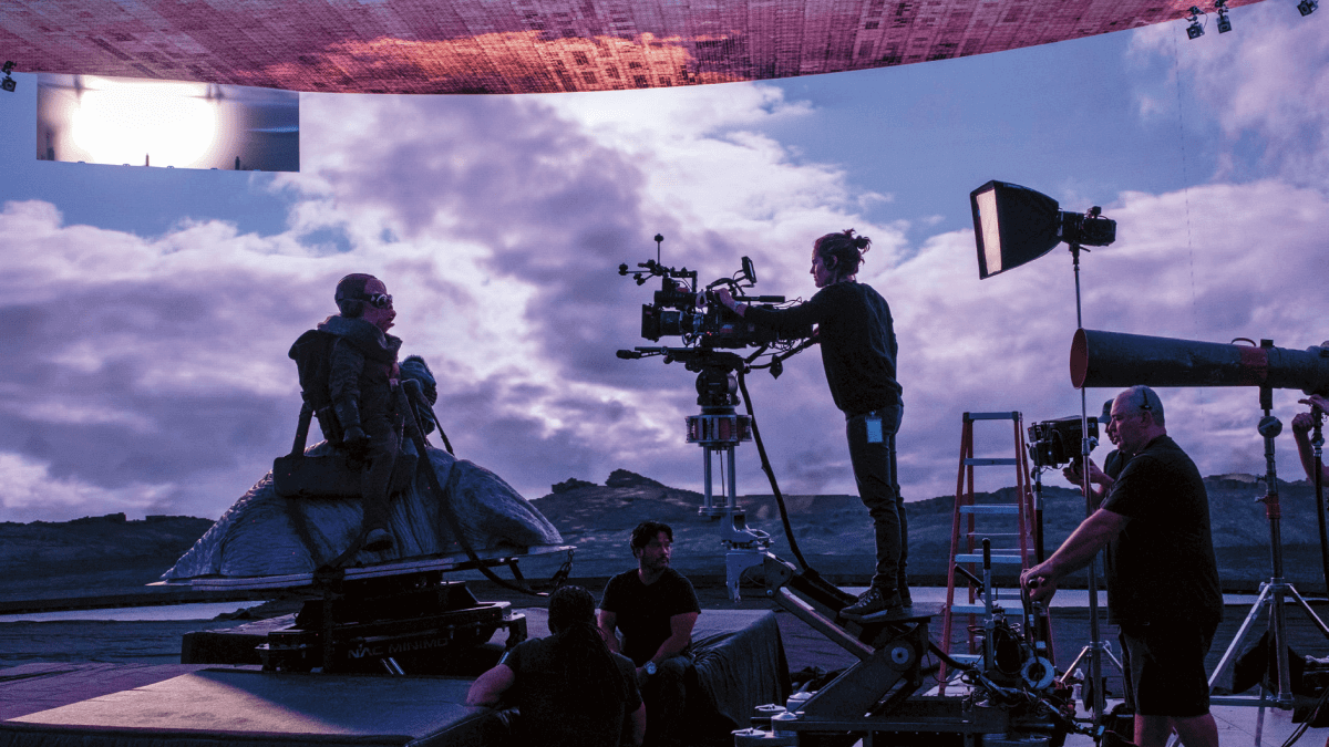 Here is a great new resource to help drive education and standardization in #virtualproduction - created by VES, ASC, #epicgames, and #netflix. 
vpglossary.com/about-this-sit…