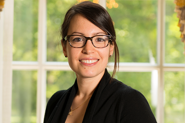 ImmunoPodcast's tweet image. Beyond neutralization: Dr. Galit Alter&apos;s lab at the @RagonInstitute explored Fc receptor binding to SARS-CoV-2 #VariantsOfConcern, and compared vaccine- and infection-induced antibody responses.

📑 @ImmunityCP: bit.ly/3qQR7N7
🎙️: bit.ly/3qEpYwz