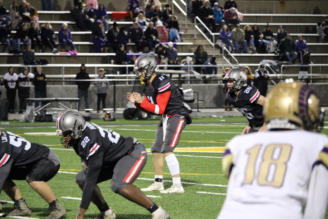 Congratulations to <a href="/DanQuinn_1/">Dan Quinn</a> on 5th team all-state QB! 

<a href="/NiskyAthletics/">NiskyAthletics</a> 
<a href="/NiskayunaCSD/">NiskayunaCSD</a>