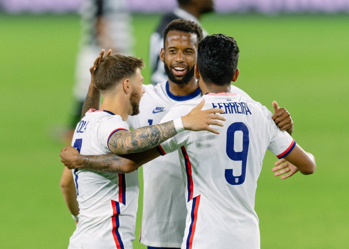 USMNT tweet picture