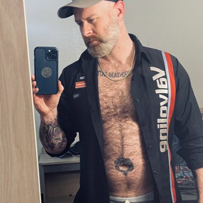 #NewProfilePic https://t.co/KXJehV0TPR<a href="/tag/newprofilepic"class="tags">#NewProfilePic</a>