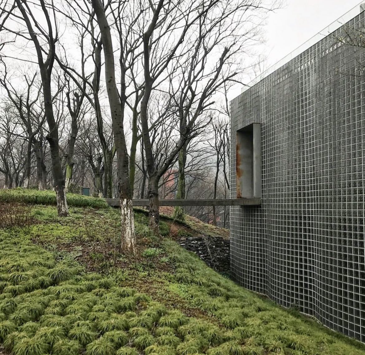Rare_Spaces's tweet photo. The entry - The most beautiful architecture park I have visited - Sifang Collective in Nanjing #exploration #travelphotography #NFTCommunity #nftphotography #brutalism #sifangcollective https://t.co/Pzl81S46u5