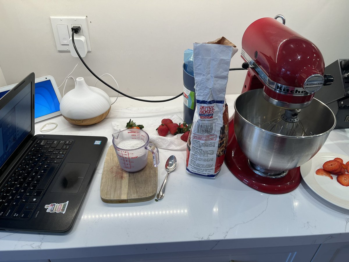 Mme Beatty tweet media