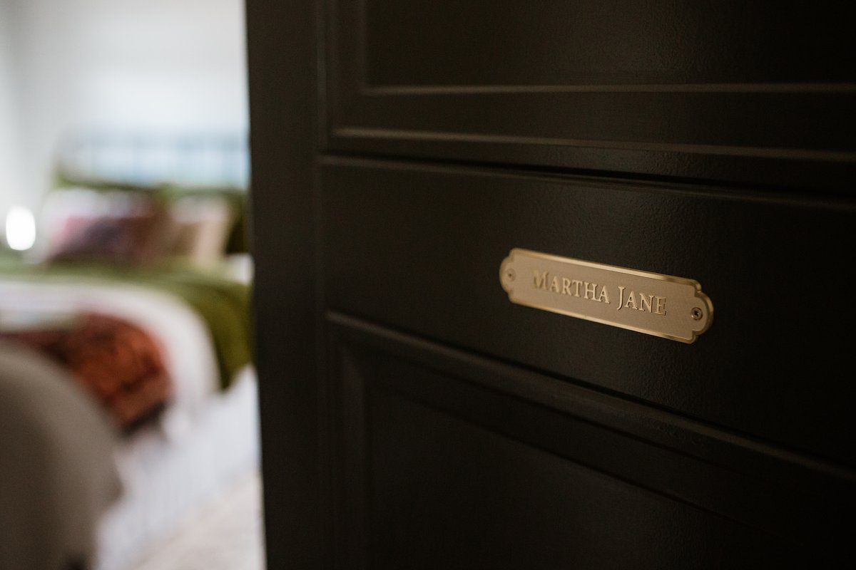 Dant Crossing tweet media