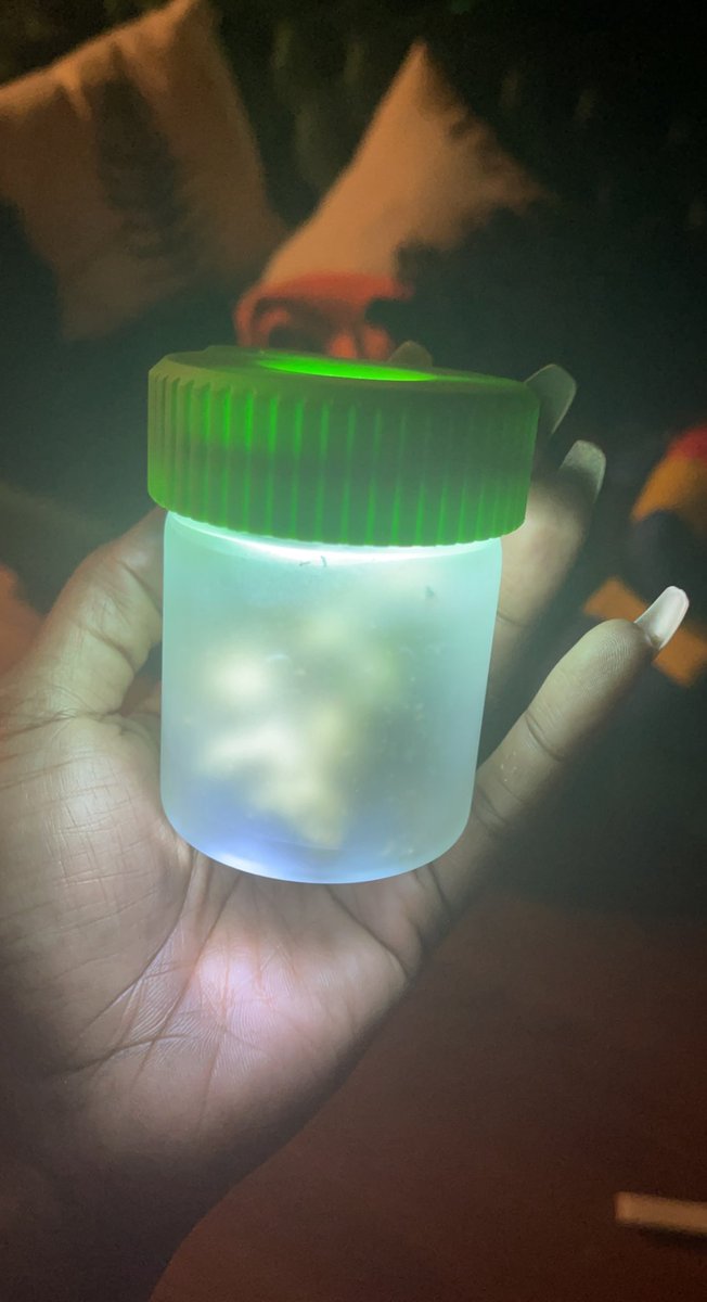 femalesouljaboy's tweet photo. #BONGOD INDICA DOMINANT HYBRID is 24% THC and comes in a reusable magnifying glass jar that also lights up and charges to show you the strain up close and personal … labels and logo coming soon … presentation is key ! https://t.co/u84iTPWB3d