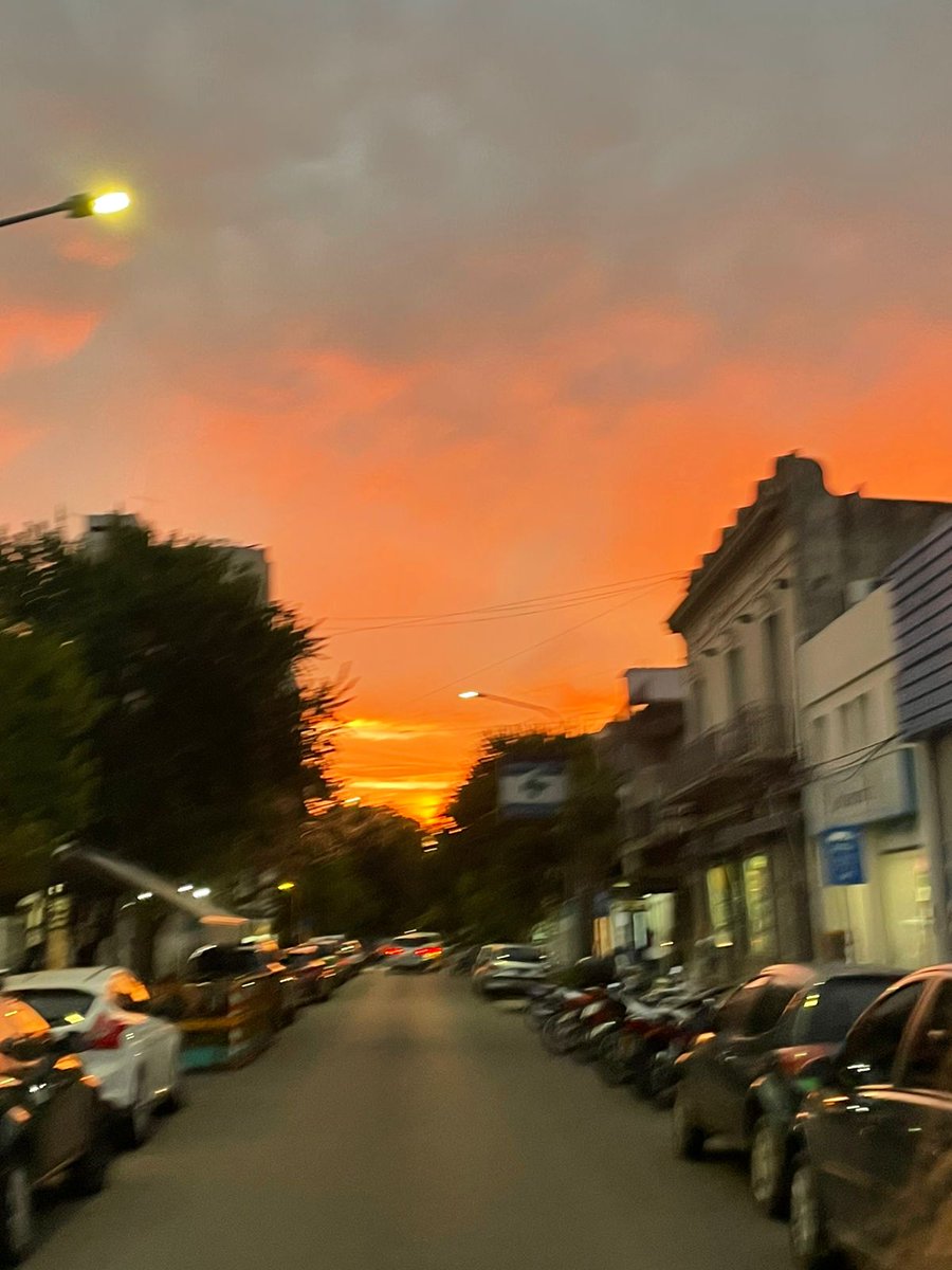 ernanni_'s tweet photo. el cielo es el amor de mi vida https://t.co/HID5xpiS9P