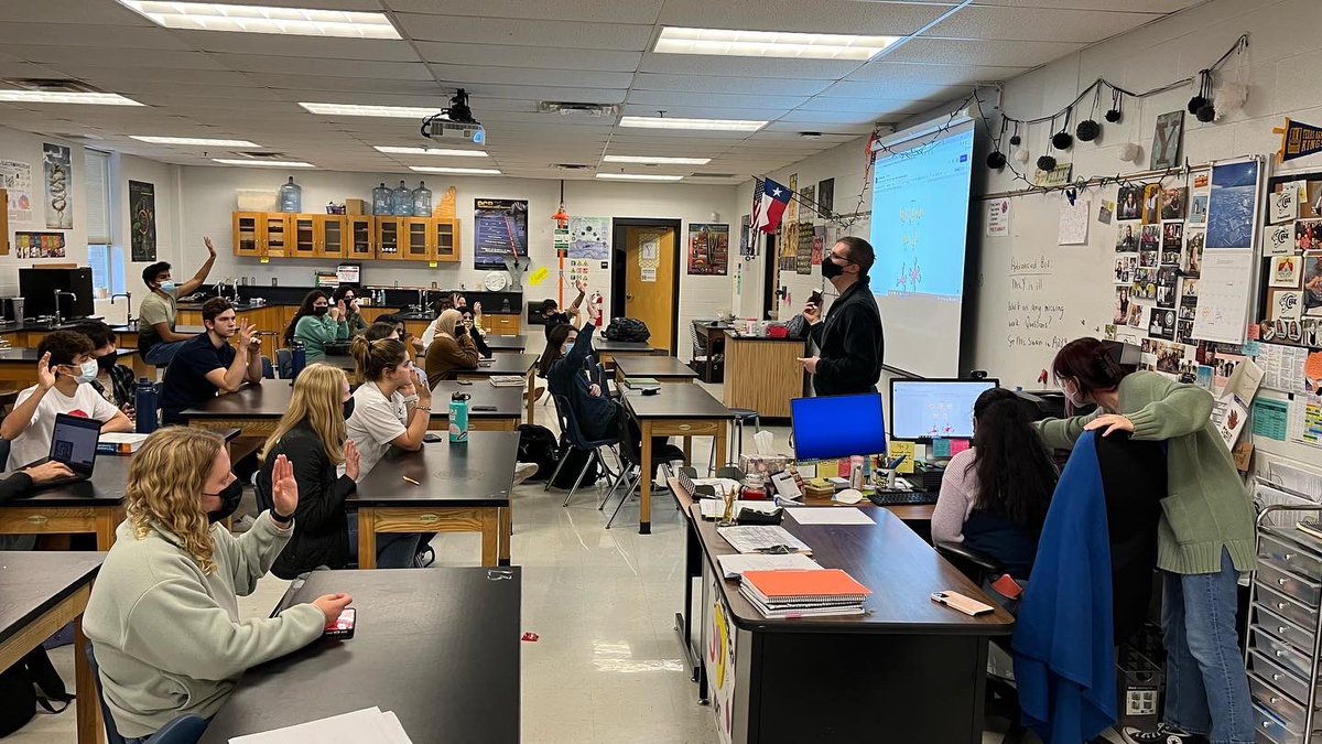 CHS Science NHS tweet media