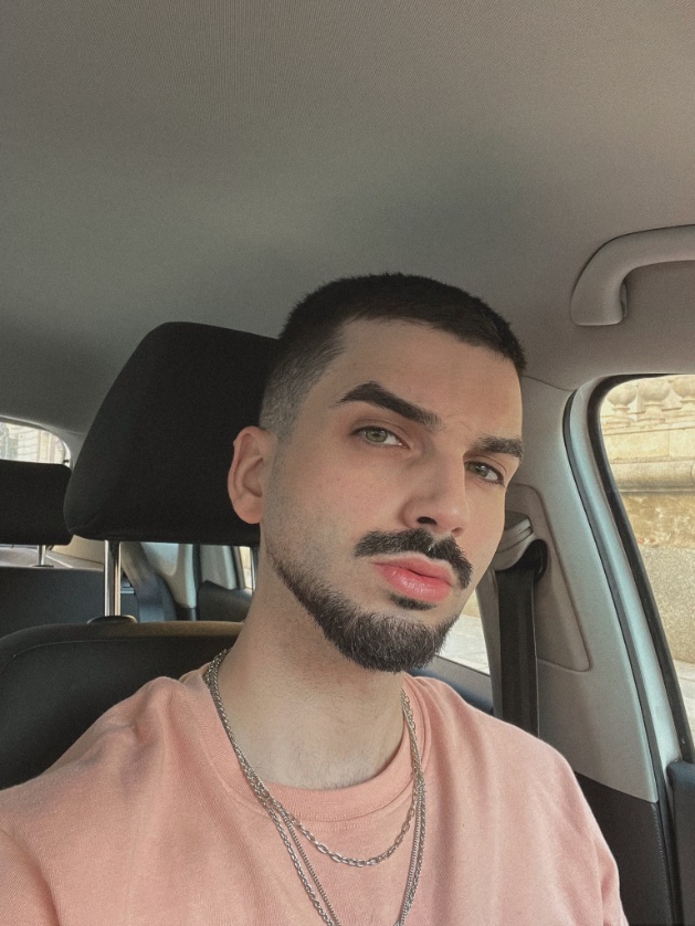 MISTER CES tweet media