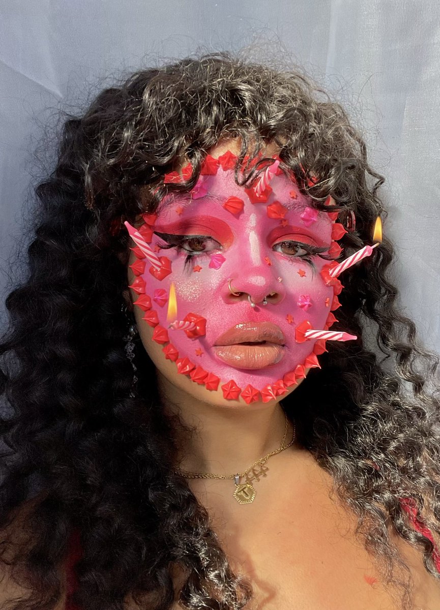 anyeezytaughtme's tweet photo. striving to fund my craft this year 💌using my instagram (@/anya.tisdale) as a documentary of my work has been a joy to curate for the past 2 years, excited for what’s to come in 2022 (ღ˘⌣˘ღ) ♫･*
SBI:724809fb-c2f9-43f5-98e8-88e5d176d166
https://t.co/xFaLxOd8Sj https://t.co/Si7UZm3Wu8
