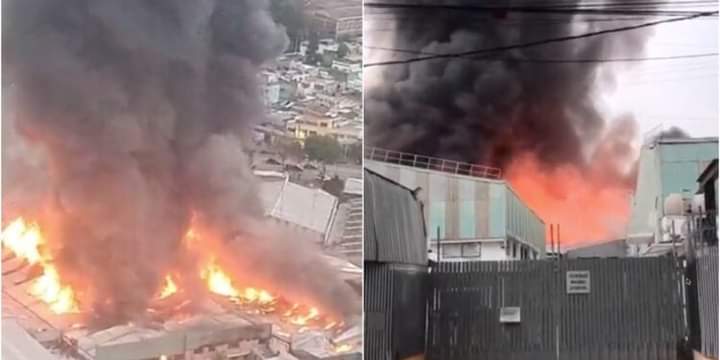 casillas_y's tweet photo. ⚠️Se registra #incendio en fábrica de bicicletas sobre #CalzadaColtongo y #CentralSur en la #alcaldía #Azcapotzalco  #CDMX. La jefa de gobierno capitalino @Claudiashein informa que hasta el momento no hay reporte de lesionados. https://t.co/pa0UbKwOMT