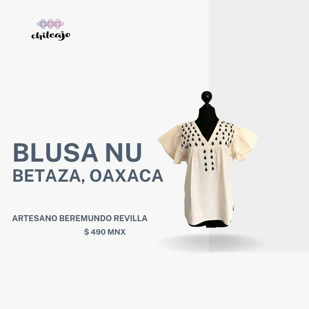 chileajotextil's tweet photo. ¿Ya conoces la blusa Nu? 
Bordada y confeccionada a mano en San Melchor Betaza, por el artesano Beremundo Revilla.
☀️ Disponible en talla chica, mediana y grande.
☀️ Más de 50 muñequitas bordadas a mano. 
☀️ Manta de excelente calidad.
.
.
.
#viernestrad… https://t.co/BepUi0NQHQ https://t.co/liDkaDb2Kb