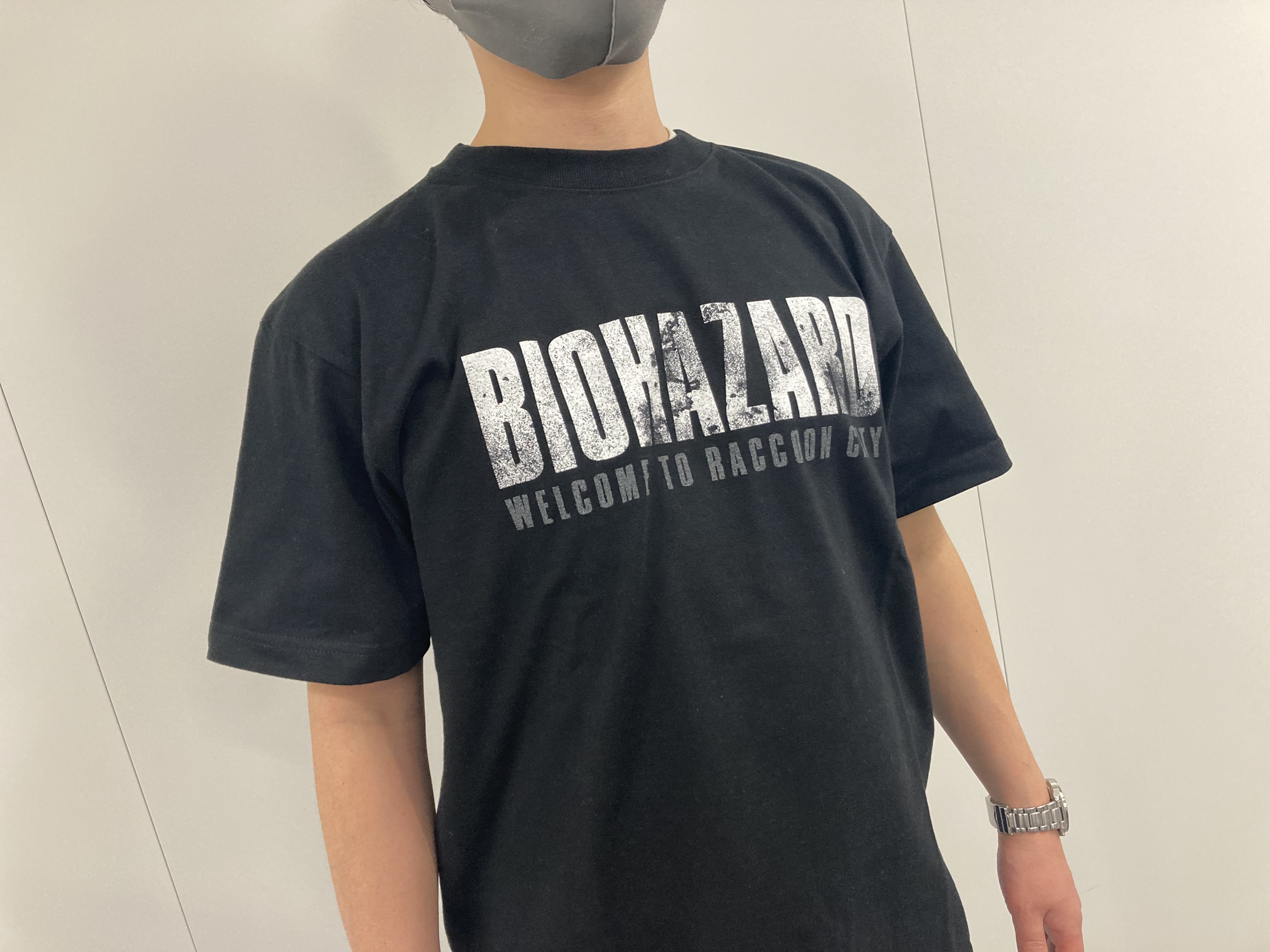 ローチケ ローソンチケット 1 28 金 公開 バイオハザード ウェルカム トゥ ラクーンシティ Biomoviejp オリジナルtシャツ と ムビチケコンビニ券 のセットをローソンにて予約受付中 受注生産限定グッズのため お見逃しないようぜひ