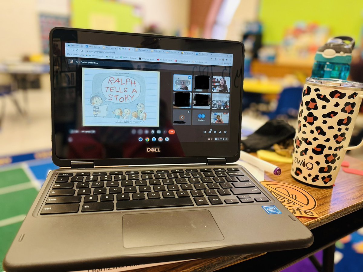 mrsmbenge's tweet photo. We love our partnership with University of Louisville! Our Portland students enjoying writing with Dr. Finch, NTI style. Giving prospective teachers real world experience. 
@eva_holiday @portlandjcps https://t.co/xAtQVRgEge
