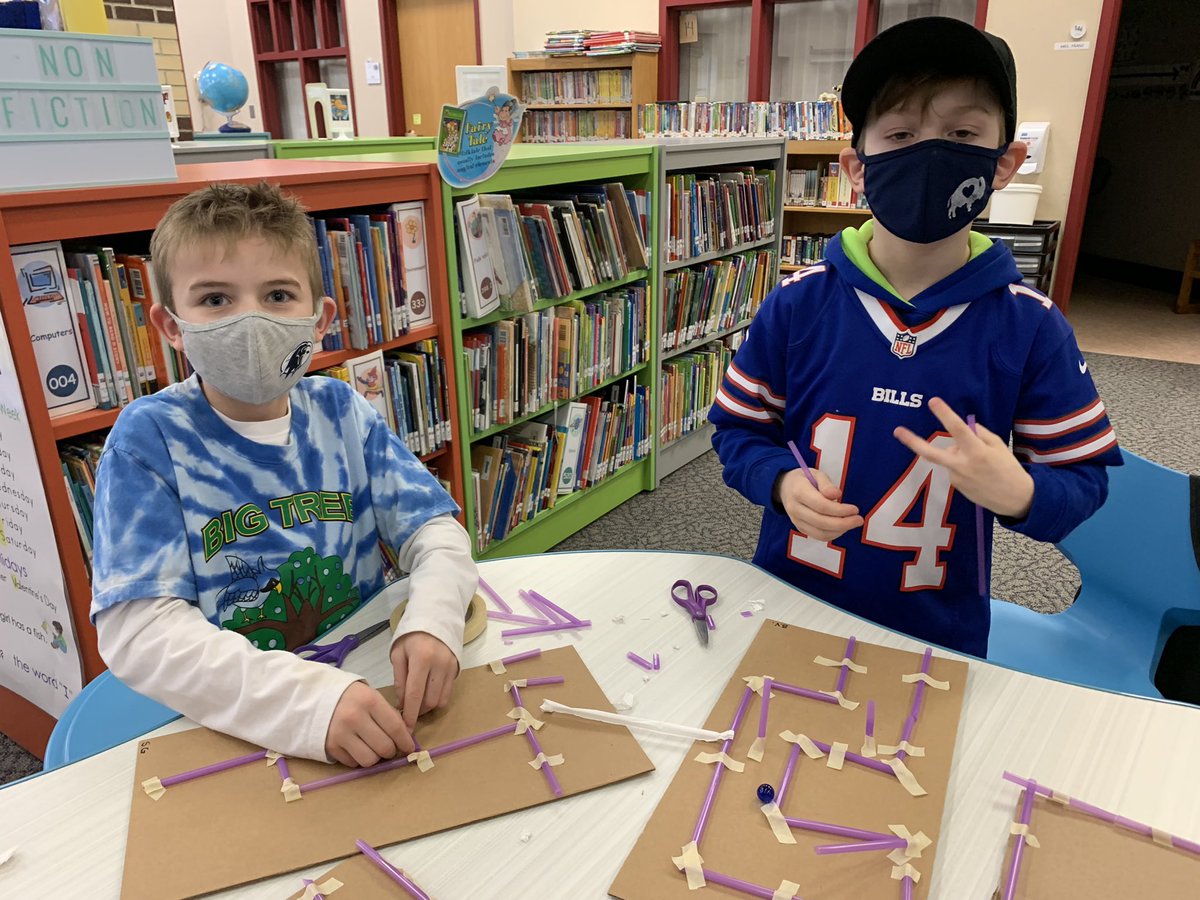 BigTreeReads's tweet image. Third grade Builders Club started today and it was a hit! We had a great time exploring physics and movement by building a maze out of straws.