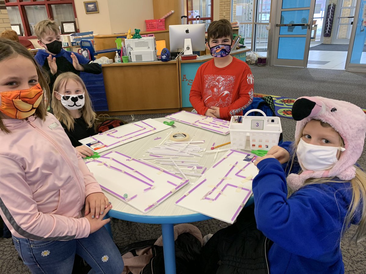 BigTreeReads's tweet image. Third grade Builders Club started today and it was a hit! We had a great time exploring physics and movement by building a maze out of straws.
