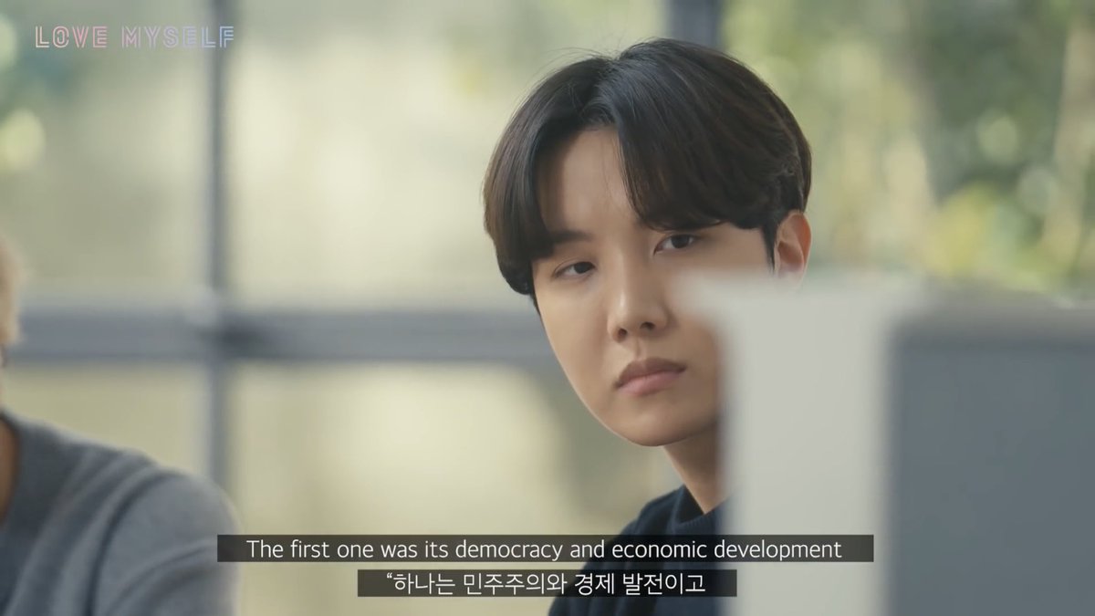 wangteaco's tweet photo. “At that night, I heard from a senior diplomat, 'South Korea has made two major achievements for the last 60 years. The first one was its democracy and economic development. And the second one was producing BTS.” ㅡ 210305, Executive Director of UNICEF Korea, Lee Key-Cheol https://t.co/Tr52lqrNIV