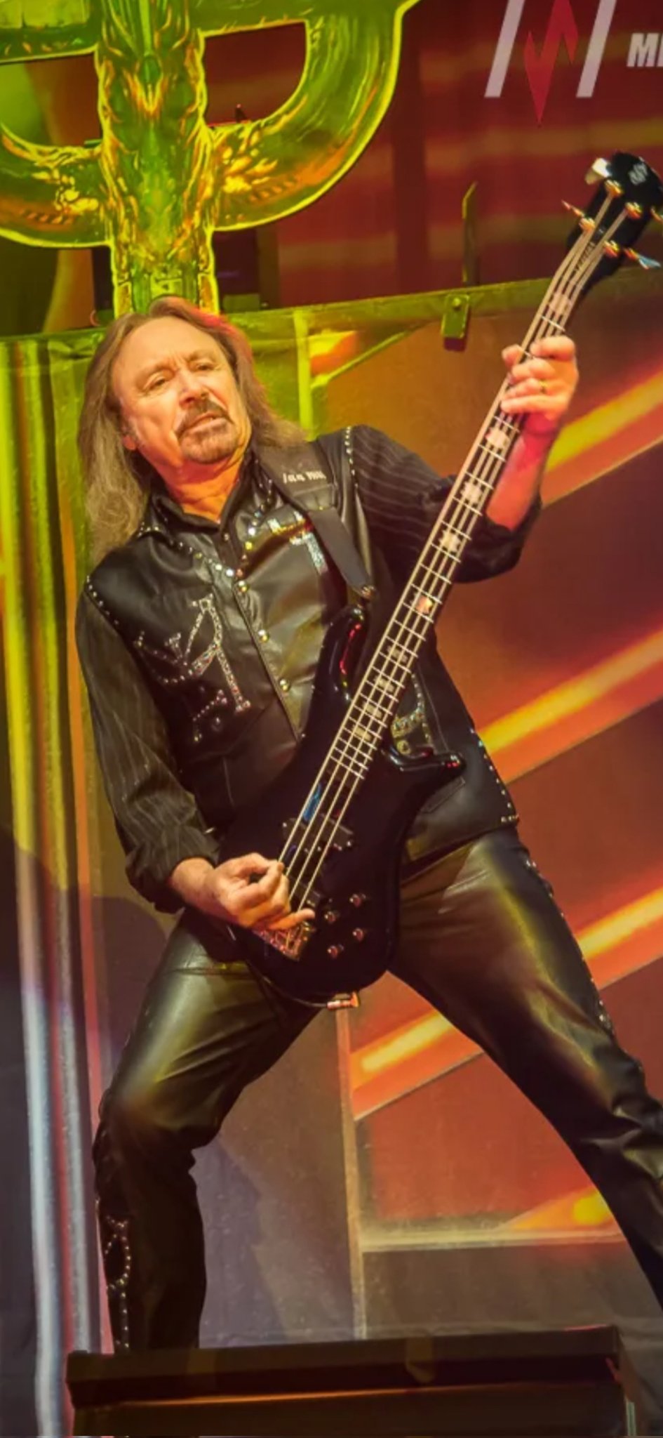 Happy Birthday Ian Hill
(Born 20 January, 1951)         