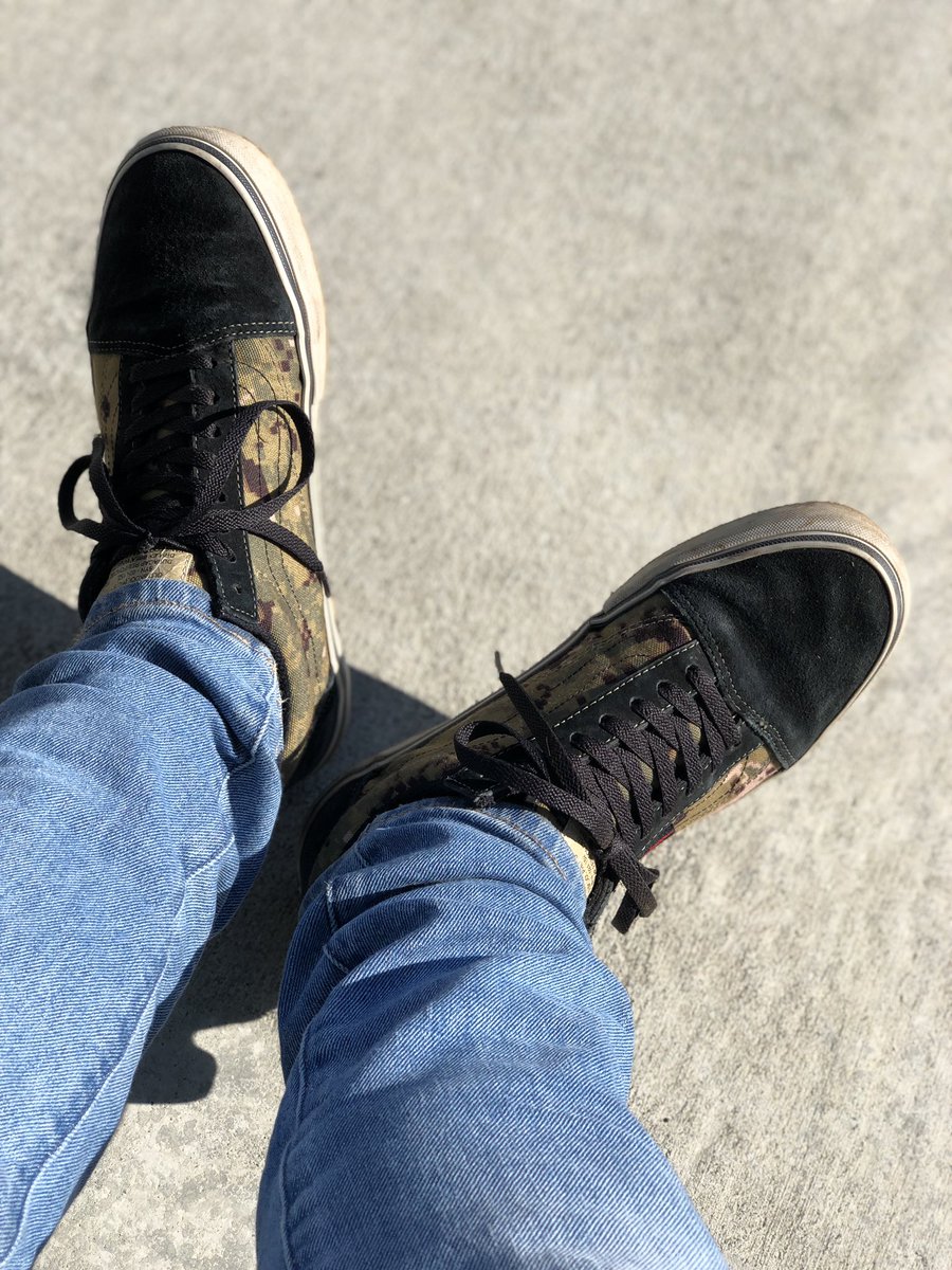 ST6TR5's tweet photo. Today's my KICKS !!!
VANS×DEFCON Syndicate SK8 Low
(Dig3)
Jan. 20th 2022
Somewhere in Japan
安定のDEFCON×VANS Dig3で朝ウォーク5キロ。
#本日のスニーカー
#足元倶楽部
#足下倶楽部
#vans
#defcon
#Dig3
#aor2 https://t.co/oRVrSJh6I9