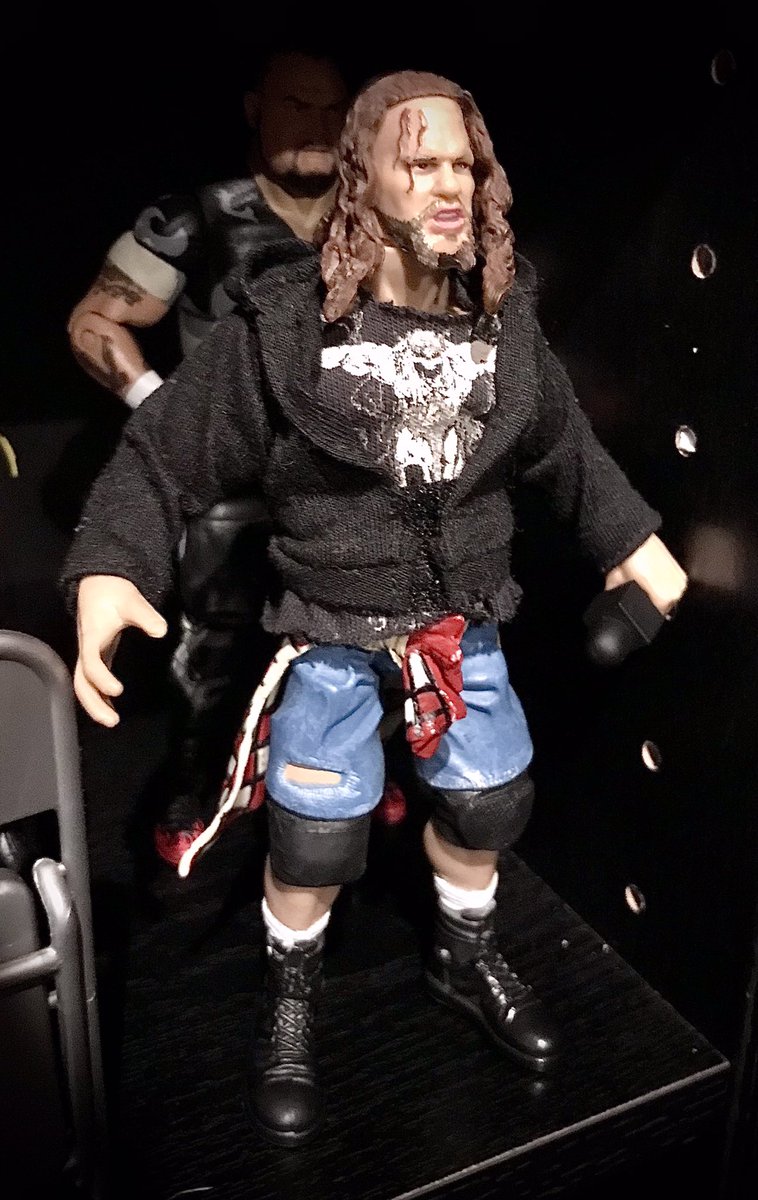 trenard2000's tweet photo. Until I get a leather jacket and flannel, this will do for now on my custom @theraveneffect fig with items I had laying around. Still gotta paint the fist wraps, boot, and make the necklace also but later
🔥🔥🔥
#ECW #Raven #EvenFlow #Nevermore #CHC #CustomFig #toyphotography https://t.co/MY6f0j0YkN