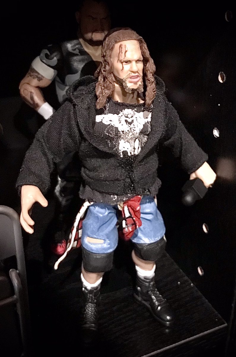 trenard2000's tweet photo. Until I get a leather jacket and flannel, this will do for now on my custom @theraveneffect fig with items I had laying around. Still gotta paint the fist wraps, boot, and make the necklace also but later
🔥🔥🔥
#ECW #Raven #EvenFlow #Nevermore #CHC #CustomFig #toyphotography https://t.co/MY6f0j0YkN