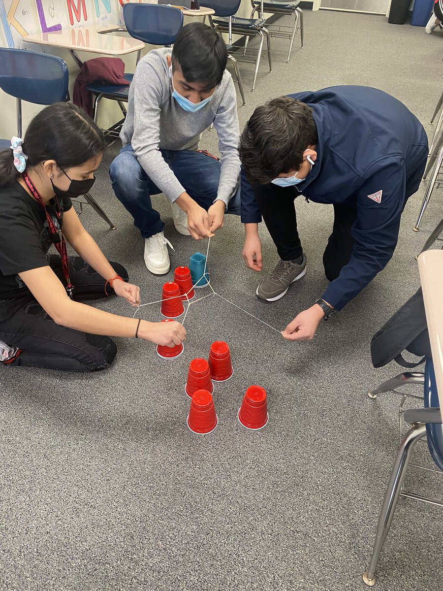 MrsGonzalezPHS1's tweet photo. Such a fun time watching my ESL level 1 students compete in this team builder activity! New students, new native languages in the class, but same eagerness to compete! #youbelong #phspirates #palatine https://t.co/g55a1Jdksr