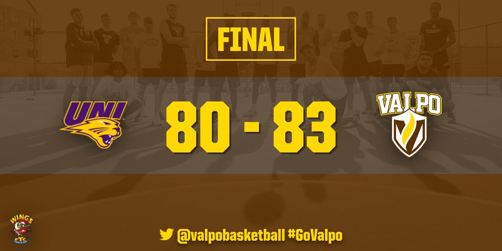 ValpoBasketball's tweet image. OT win for the Beacons!!!

#GoValpo | #WeAreBeacons