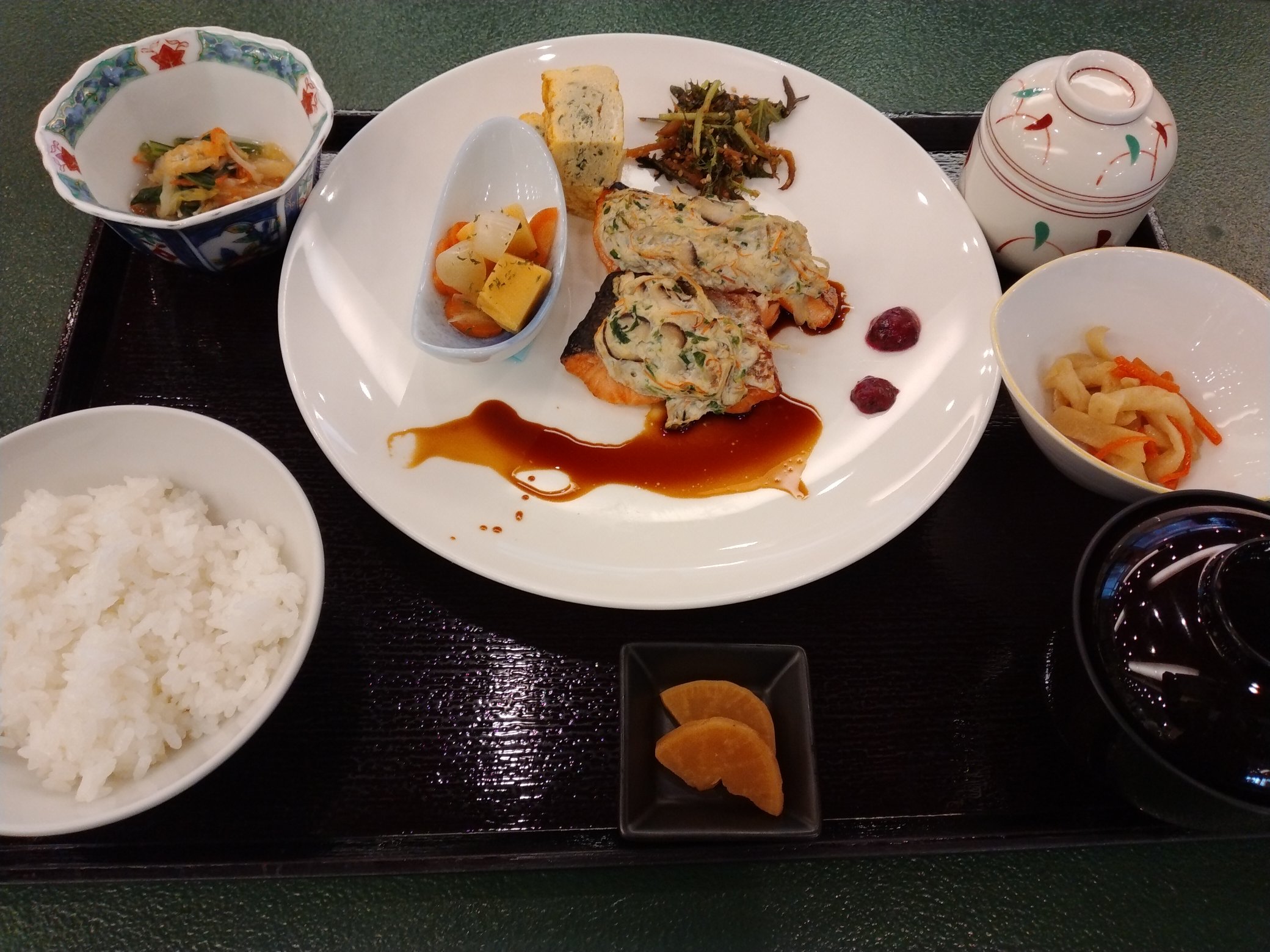 レストラン東北牧場 Auf Twitter 本日の日替りは鮭のけんちん焼です 東北牧場 ホテルコンチネンタル府中 レストラン東北牧場 青森から直送 無農薬野菜 卵 野菜 野草 収穫 青森 青森県 東北町 府中テイクアウト 府中お弁当 府中お持ち帰り 府中