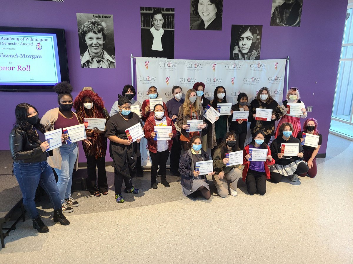 katebtayloe's tweet photo. So many amazing accomplishments in 1st semester for these high school Ss! These GLOW scholars were born to be celebrated…&amp; the best is yet to be for each of them! Thank you @GLOWacademy1 high school Ts for creating this special morning for our Ss!  #glowgetters #brightertogether https://t.co/3Vz7bxM4hB