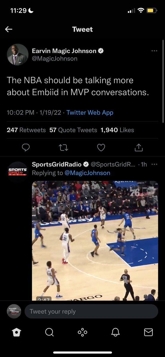 PlayersOnlyMeet's tweet photo. I think we should just let Magic debate with himself who should win MVP. Already 3 candidates in one night incredible https://t.co/tLq5fTWNTx