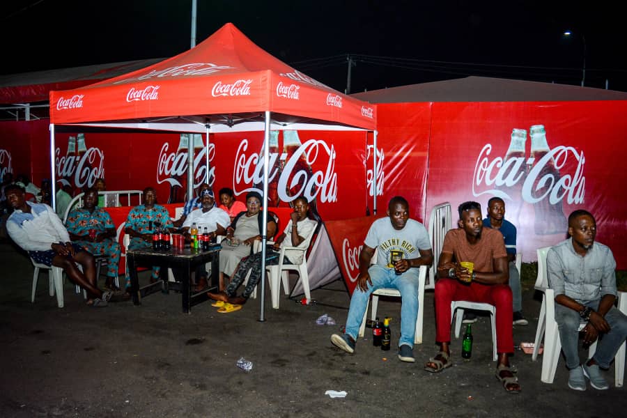 adelasejamiu's tweet photo. @NGSuperEagles tops the group and are off to the round of 16.
Relieve some of the experiences with the fans at our Fan Parks.

@CocaCola_NG

#issagoalwithcocacola 
#realwonder https://t.co/aJIrJZV62f