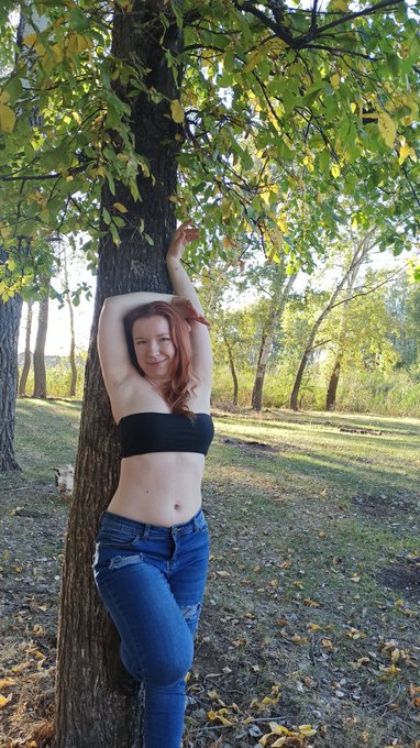 some autumn memories 🥰🥰🥰🥰  follow me to see more photo✨✨✨✨✨✨ #amateurwives #nsfw https://t.co/lyVbW8<a href="/tag/nsfw"class="tags"><span>#nsfw</span></a><a href="/tag/amateurwives"class="tags"><span>#amateurwives</span></a>