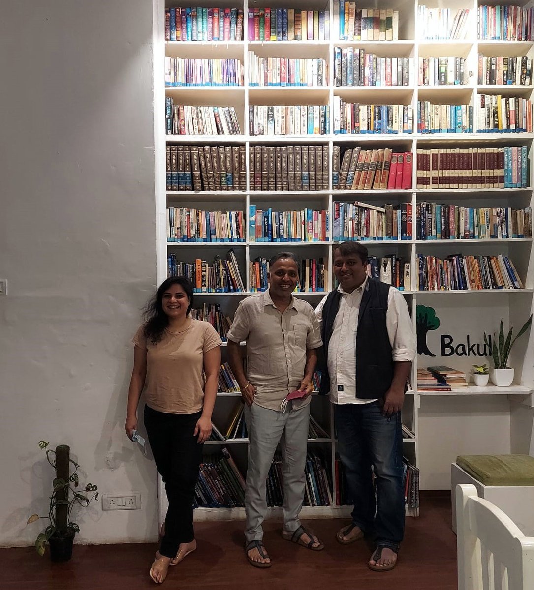 Cafe16_SN's tweet photo. Glad to have @Yugabrata1 at the Cafe yesterday. Look forward to your visits and visiting you at his Wild Grass restaurant in Puri, one of our favourites. https://t.co/MGrf4StTxo