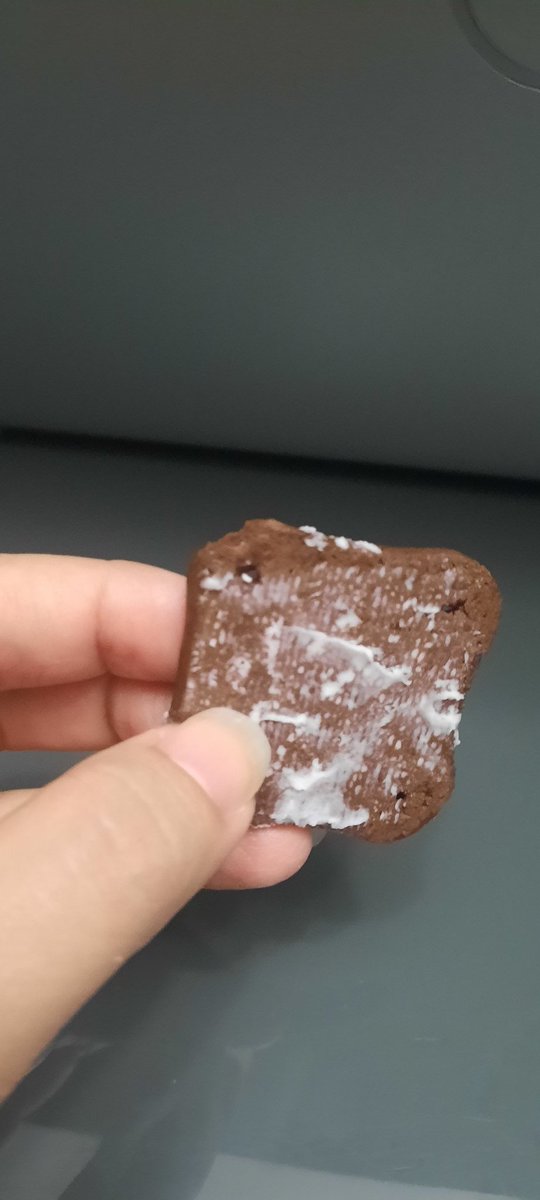 Es lo que me toca comer de la galleta, según victoria