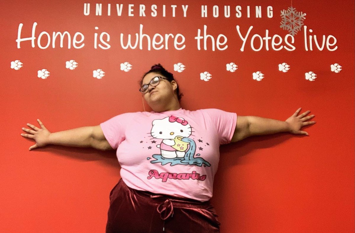 happy aquarius szn besties