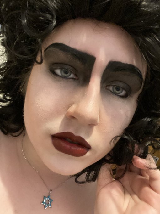 I&rsquo;m just a sweet transvestite 🖤👠🥵 https://t.co/NRETbM36dO