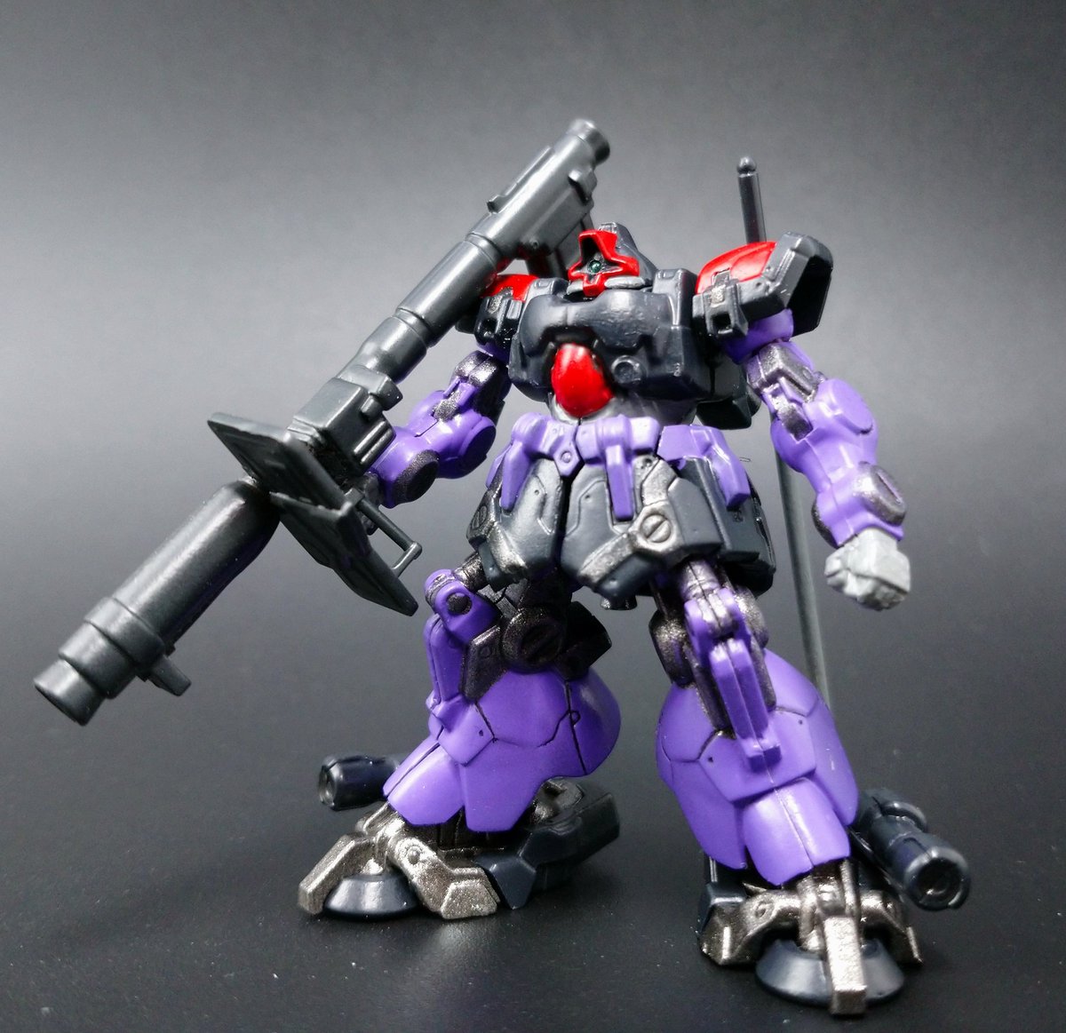 ガンダムアーティファクト　ドムトローペン　全塗装&メタルパーツ改造 FJh_Te_aIAQRmof.jpg