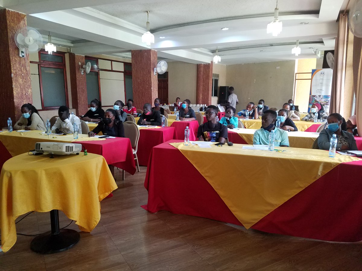 nyhnuganda's tweet photo. We kick start our capacity building for nutrition champions today. The 2-day training is aimed at ensuring that the champions have capacity to assess key nutrition indicators among AGYWs and young mothers in selected slum communities of Kampala. #CHANAProject https://t.co/ANeL1837fk
