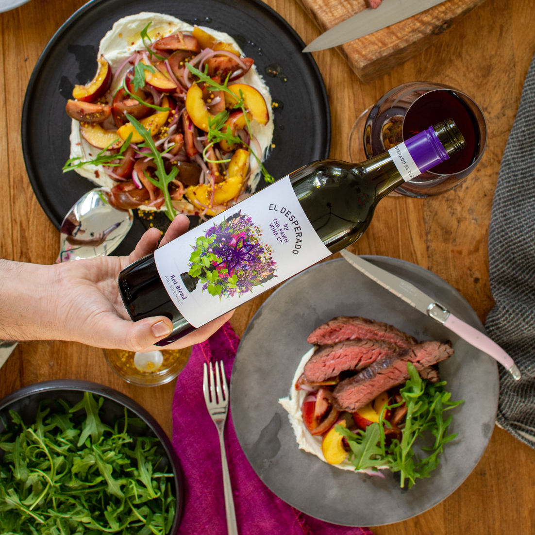 thepawnwineco's tweet photo. How good does this look?! Need some BBQ inspo? 👆
Grilled Steak & Peach Salad matched with my El Desperado Red Blend 🍷 👌
📷 and wine pairing by @another_food_blogger, cheers!
#summerfoodinspo #thepawnwineco #acoolmove #adelaidehillswine https://t.co/h1uM0e9Eja