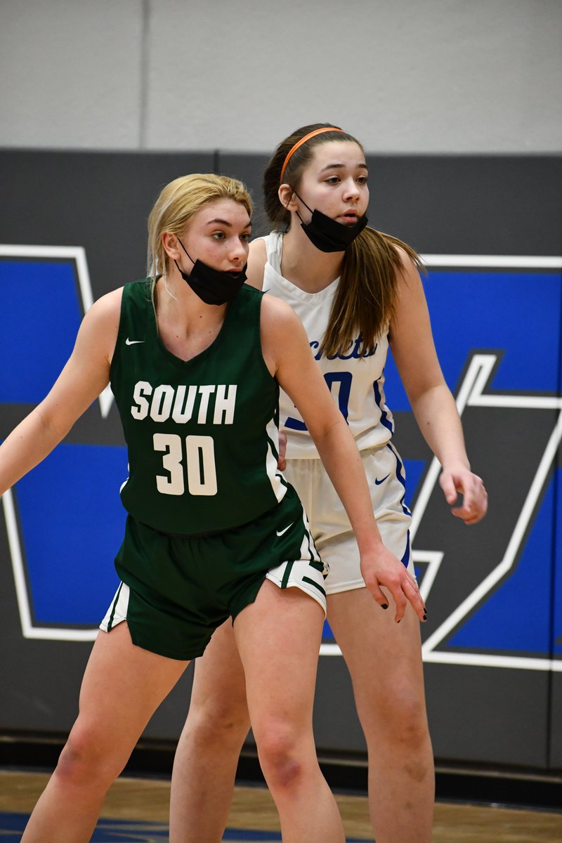 Blast girls love watching <a href="/EmmaPayton8/">Emma Payton</a> at the "Orange for Lisa" Blast night <a href="/CHS_rocketbball/">Central Rockets - Girl's Basketball</a> game. Go #30!